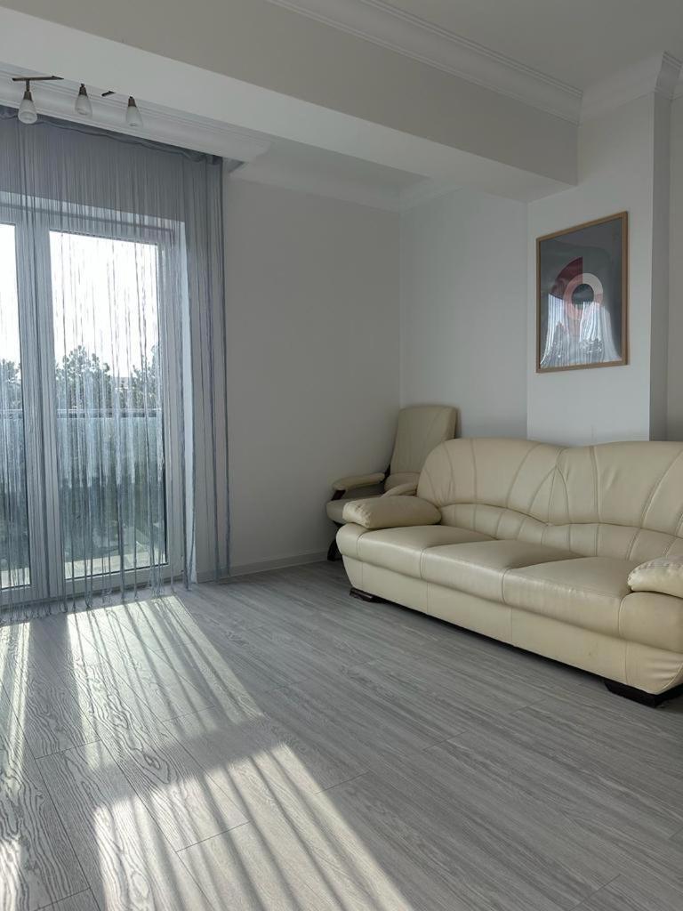 Cozy Studios In Suczawa Zewnętrze zdjęcie