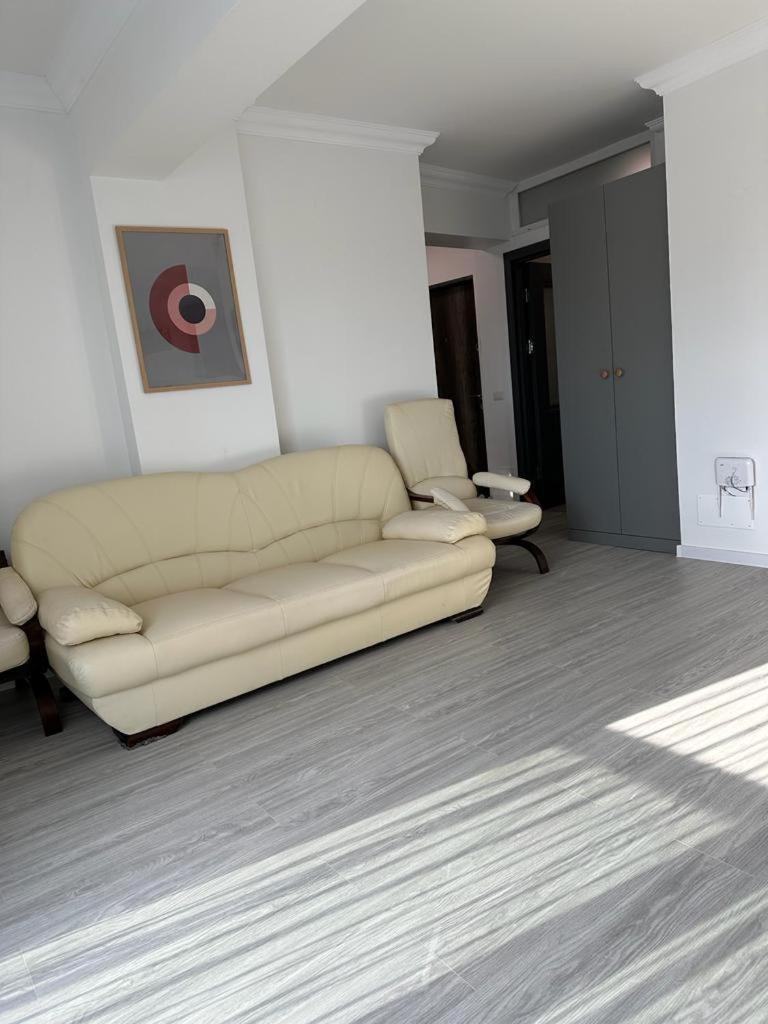 Cozy Studios In Suczawa Zewnętrze zdjęcie